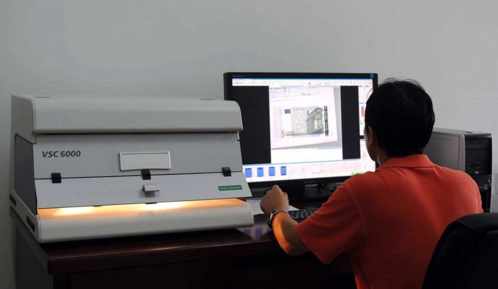 Bilirkişi İmza İncelemesi